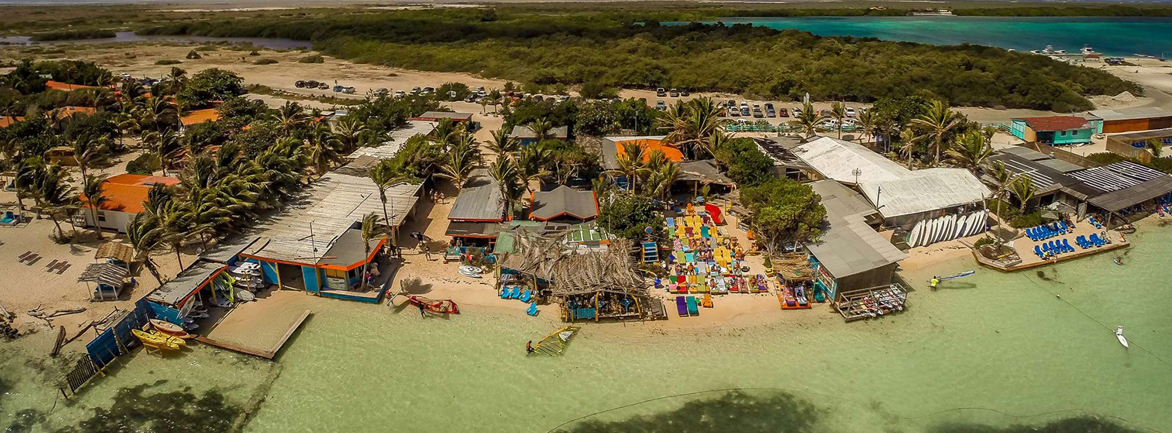 The Hangout Beachbar