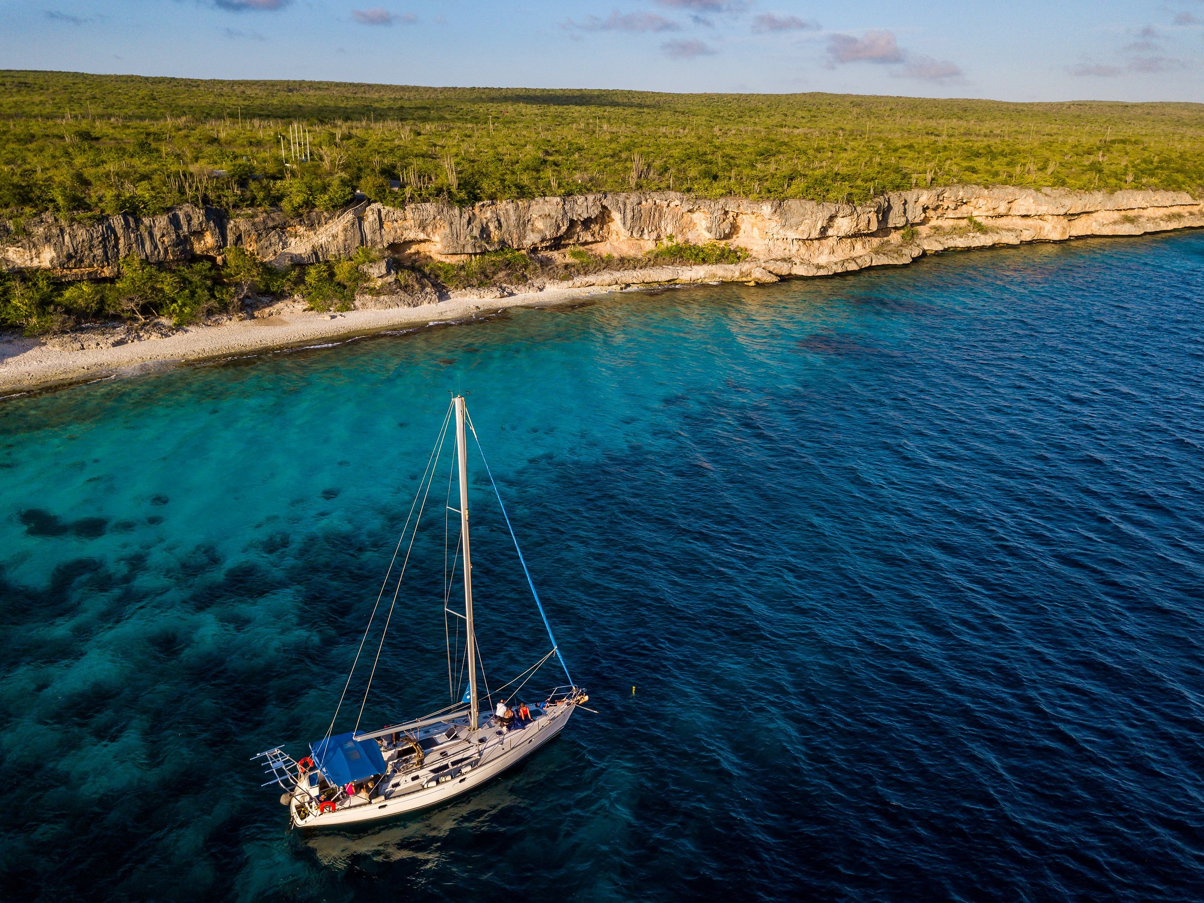 Solobon Sailing