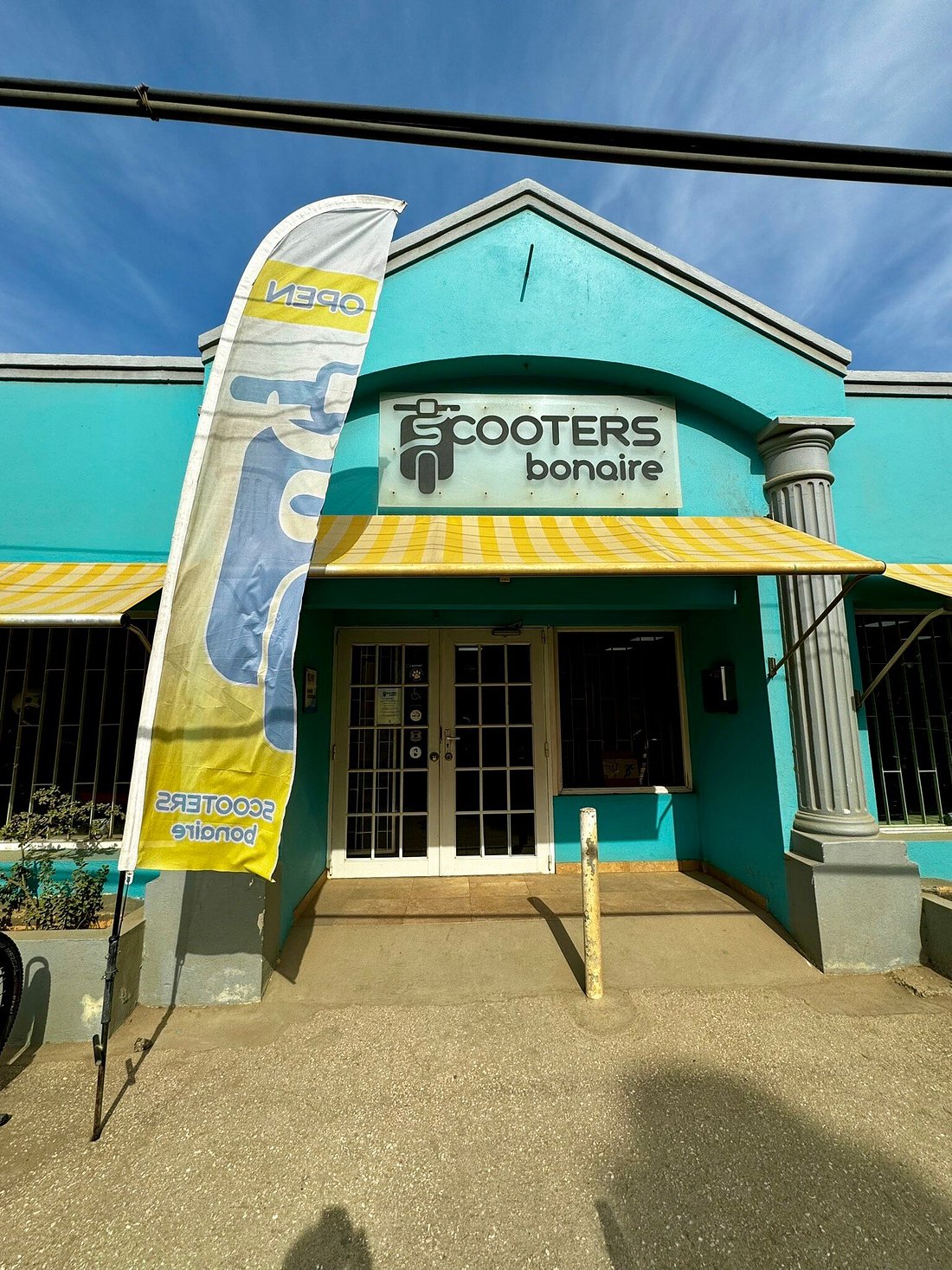 Scooters Bonaire