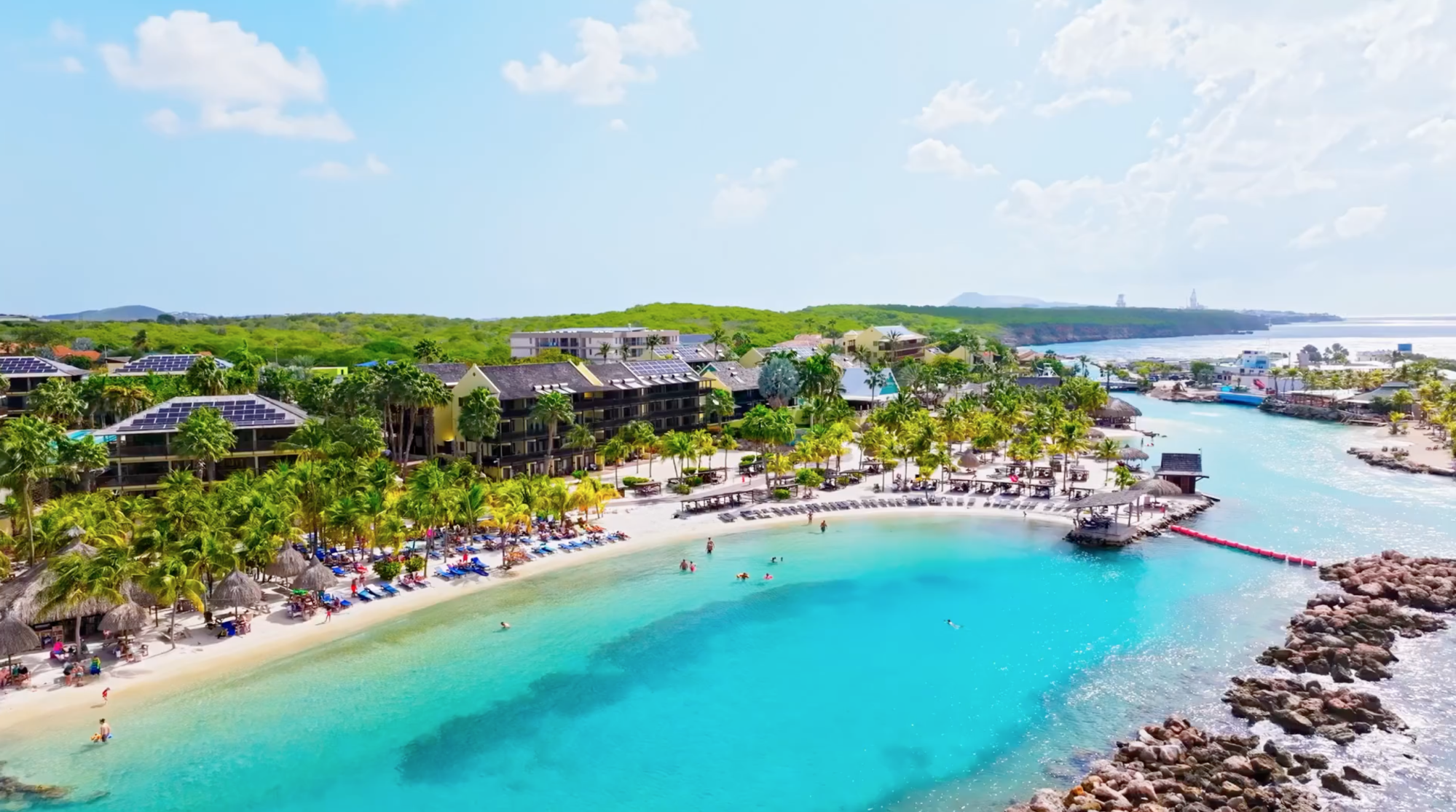 LionsDive Beach